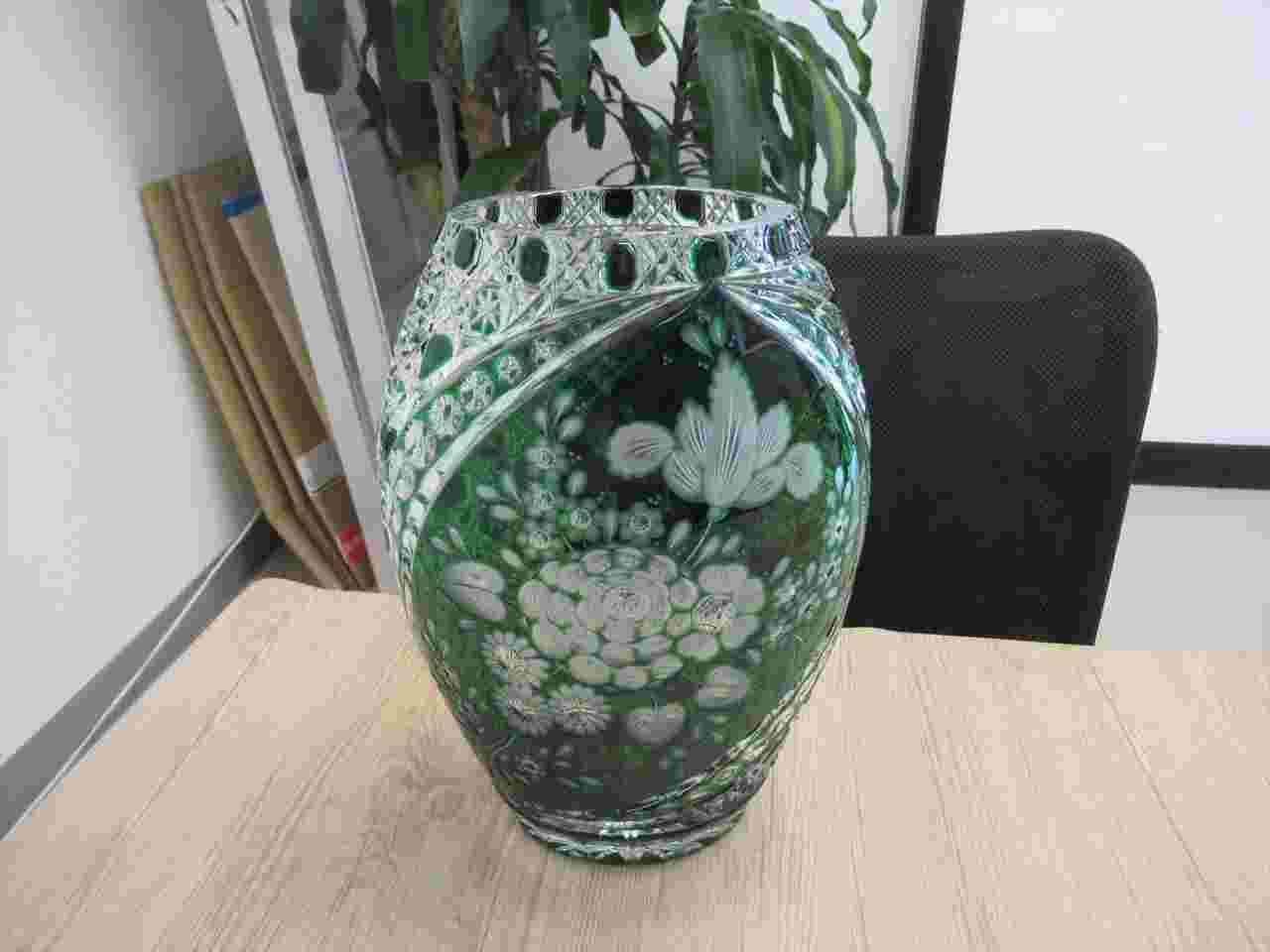 マイセンクリスタル フラワーベース 混む 